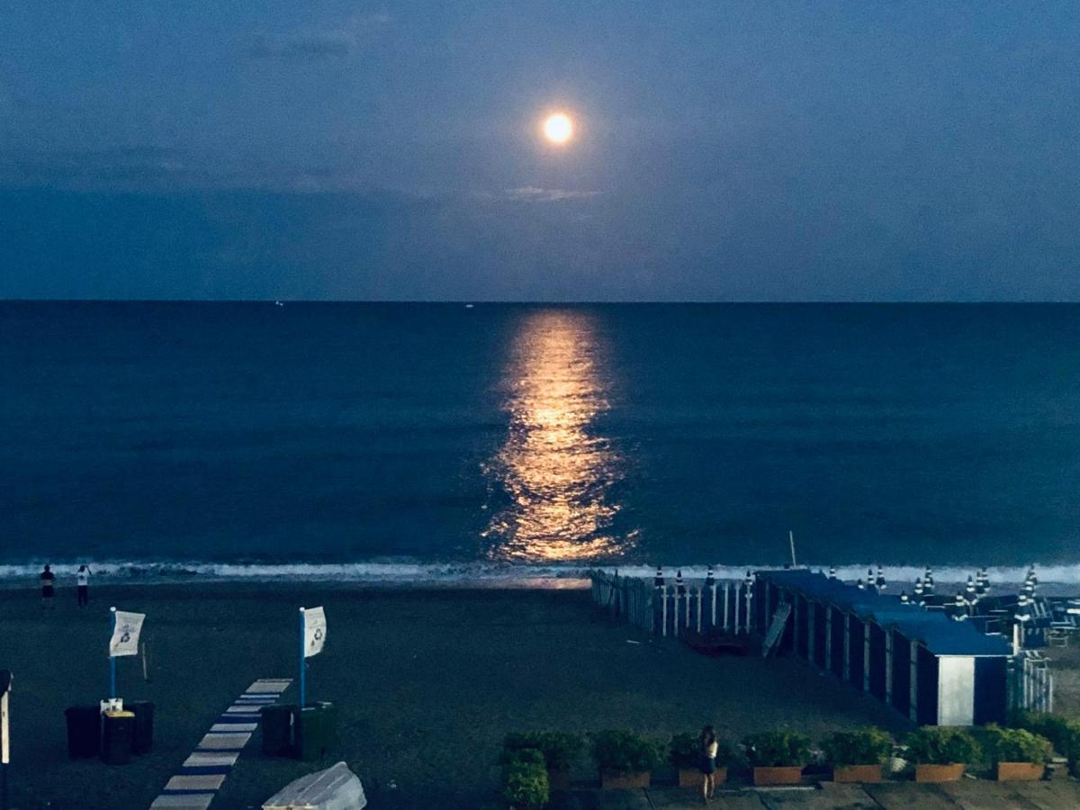 Mansarda Sul Mare Appartement Mascali Buitenkant foto