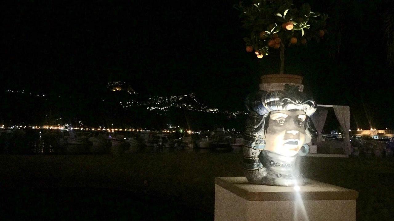 Mansarda Sul Mare Appartement Mascali Buitenkant foto